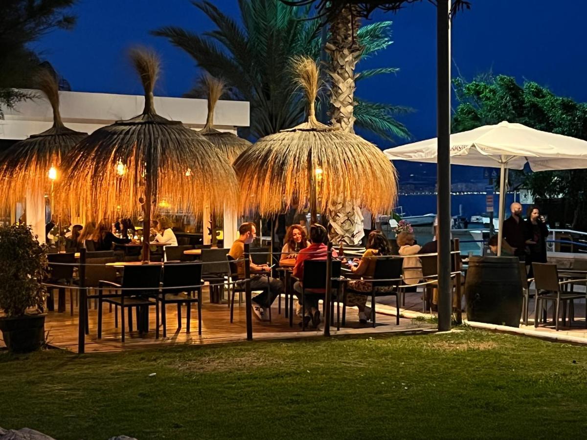 Luxury 190M2 Amplio Apartamento Moderno Con Terraza En La Azotea De 50M2 Junto A La Playa, En El Centro De Torre Del Mar, Malaga, Modern Large Apartment With 50M2 Roof Terrace By The Beach, Right In The Center Of Torre Del Mar, Malaga Ngoại thất bức ảnh