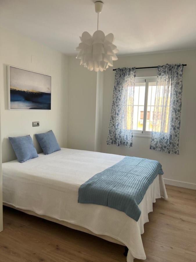 Luxury 190M2 Amplio Apartamento Moderno Con Terraza En La Azotea De 50M2 Junto A La Playa, En El Centro De Torre Del Mar, Malaga, Modern Large Apartment With 50M2 Roof Terrace By The Beach, Right In The Center Of Torre Del Mar, Malaga Ngoại thất bức ảnh