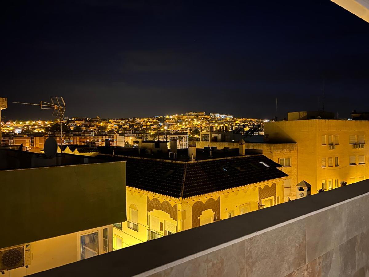 Luxury 190M2 Amplio Apartamento Moderno Con Terraza En La Azotea De 50M2 Junto A La Playa, En El Centro De Torre Del Mar, Malaga, Modern Large Apartment With 50M2 Roof Terrace By The Beach, Right In The Center Of Torre Del Mar, Malaga Ngoại thất bức ảnh