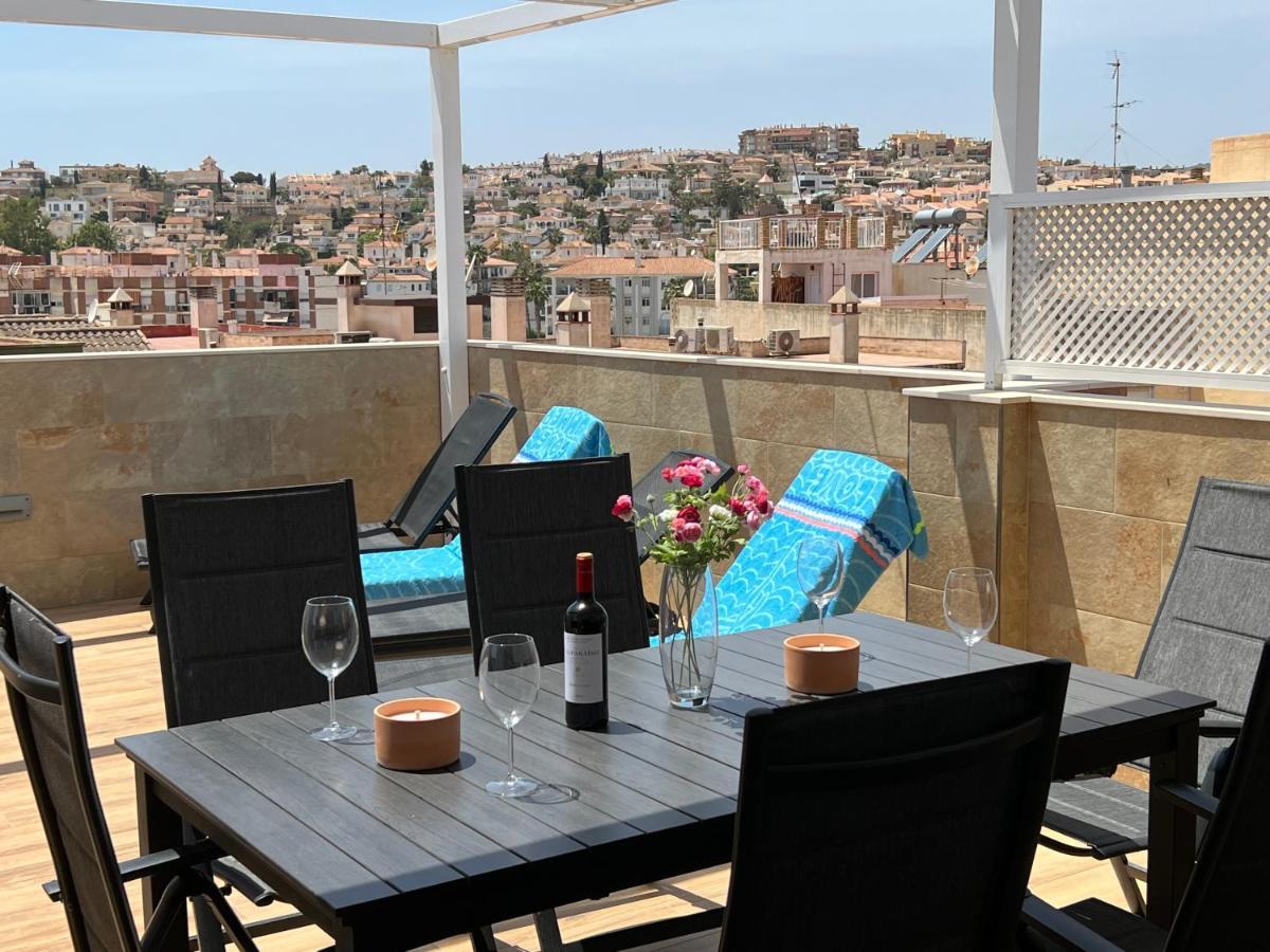 Luxury 190M2 Amplio Apartamento Moderno Con Terraza En La Azotea De 50M2 Junto A La Playa, En El Centro De Torre Del Mar, Malaga, Modern Large Apartment With 50M2 Roof Terrace By The Beach, Right In The Center Of Torre Del Mar, Malaga Ngoại thất bức ảnh