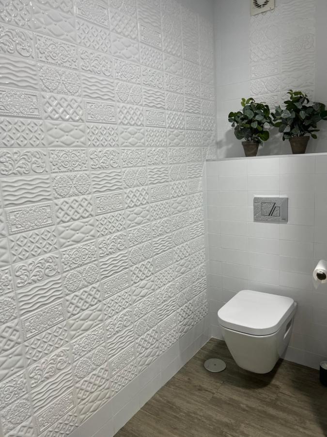 Luxury 190M2 Amplio Apartamento Moderno Con Terraza En La Azotea De 50M2 Junto A La Playa, En El Centro De Torre Del Mar, Malaga, Modern Large Apartment With 50M2 Roof Terrace By The Beach, Right In The Center Of Torre Del Mar, Malaga Ngoại thất bức ảnh